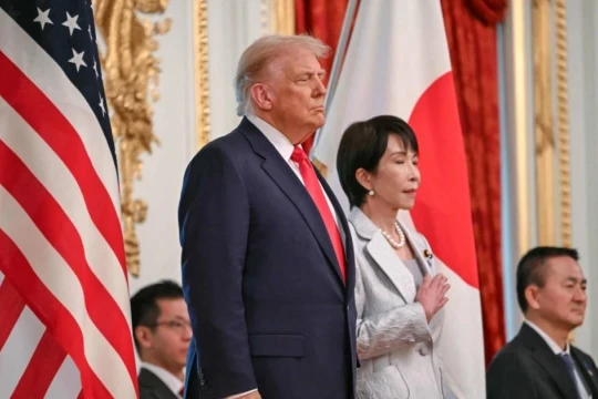 Tổng thống Mỹ Trump khuyên Thủ tướng Nhật Bản dịu giọng về vấn đề Đài Loan