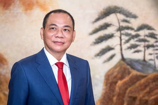 Vốn hóa Vingroup (VIC) lần đầu tiên vượt mốc 1 triệu tỷ đồng, cao gấp đôi Vietcombank