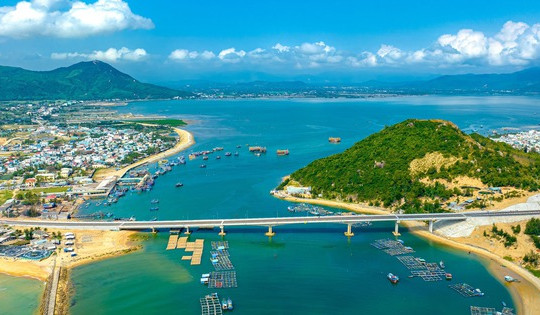 Tỉnh lớn thứ hai Việt Nam chuẩn bị đón 3 khu đô thị du lịch gần 9.000 tỷ, hướng tới mô hình siêu du thuyền sang trọng