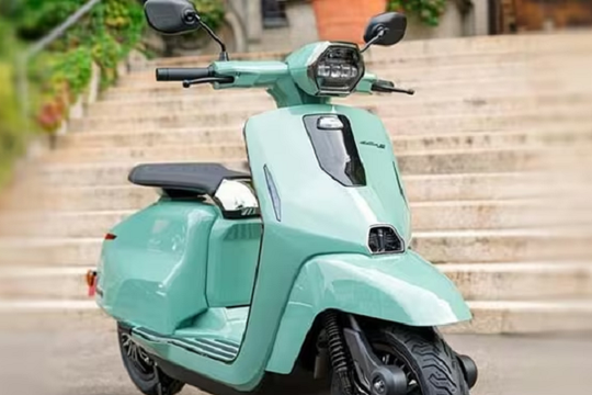 Mẫu xe điện thời thượng, tăng tốc 0–40 km/h trong 10 giây, chạy 120 km/lần sạc