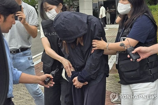 Truy tố một giáo viên trung học và phụ huynh