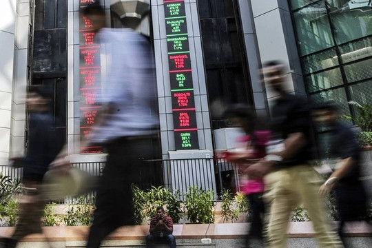 Phố Wall quay đầu rót vốn vào thị trường từng lao dốc kỷ lục, tín hiệu phục hồi kinh tế bắt đầu xuất hiện