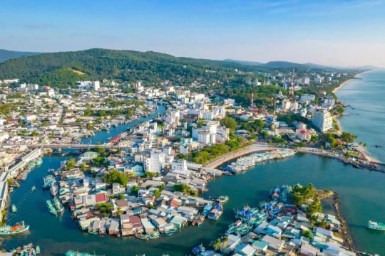 Khẩn cấp khắc phục sự cố đứt cáp ngầm 110kV đưa điện ra Phú Quốc