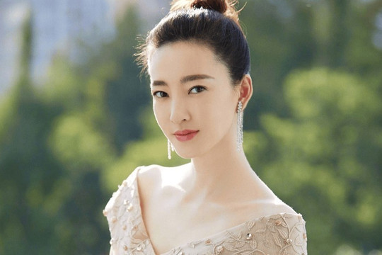 Bắt chồng của ‘mỹ nhân’ phim giờ vàng, tịch thu 151 thỏi vàng, 9 xe hạng sang, 2.032 điếu xì gà và loạt túi xách hàng hiệu