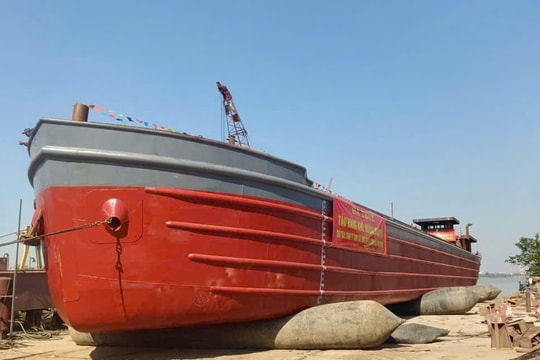 Một doanh nghiệp Việt Nam đã sản xuất thành công tàu chở hàng trọng tải 2.000 tấn