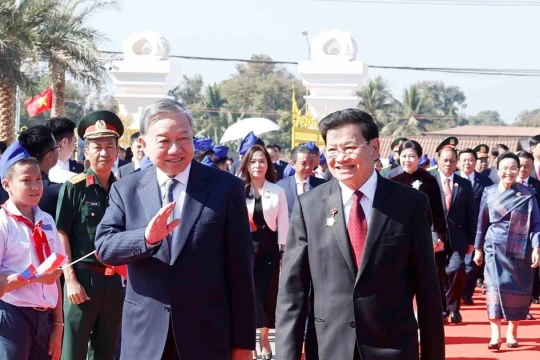 Tổng Bí thư Tô Lâm và Phu nhân dự lễ khánh thành Công viên Hữu nghị Lào - Việt Nam