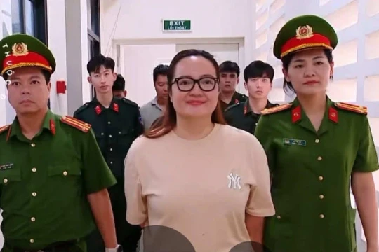 Từ 1/1/2026: Chấm dứt thuế khoán, hộ và cá nhân kinh doanh phải nộp thuế theo doanh thu thực tế