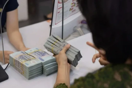 Thu nhập 100 triệu/tháng chưa phải là ‘giàu’ để chịu thuế suất 35%, chuyên gia khuyến nghị nâng ngưỡng lên 300 triệu