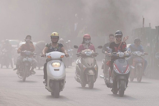 Hà Nội phát cảnh báo đến toàn bộ người dân về tình trạng ô nhiễm không khí