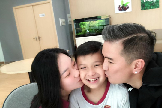 Hé lộ danh tính mẹ ruột 2 người con của Đàm Vĩnh Hưng