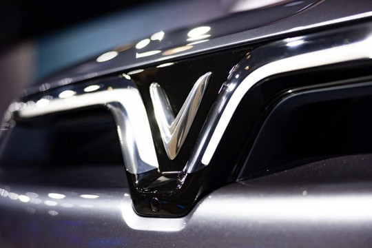 Xe mới của VinFast trông như hybrid, nhưng lại giống EREV