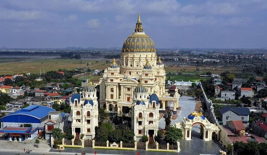 Lâu đài nghìn tỷ lớn nhất Đông Nam Á của đại gia xi măng Ninh Bình: Quy mô 15.000m2, cao tương đương tòa nhà 18 tầng