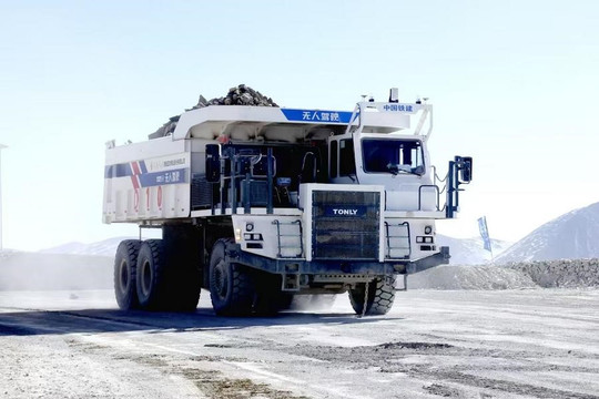 Láng giềng Việt Nam hoàn tất thử nghiệm xe tải không người lái ở độ cao kỷ lục 5.600m, hoạt động 24/7 ‘ngon ơ’ trong điều kiện khắc nghiệt