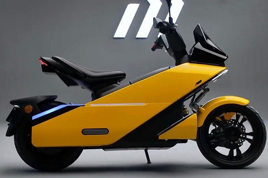 Gây chú ý bởi ngoại hình 'dị biệt', mẫu xe điện mới còn mạnh nhờ động cơ Bosch 3.000W, tốc độ gần 90 km/h