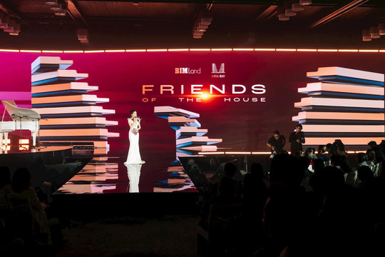 BIM Land cùng "Friends of the House" đón chào tòa tháp biểu tượng Aria Bay
