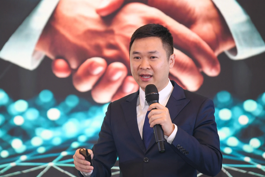 Nghịch lý tài chính: Một đồng vốn ở Việt Nam quay được 1 vòng, Singapore quay 3 vòng