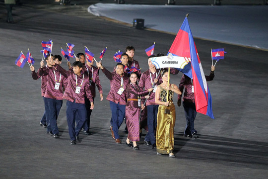 Choáng: Campuchia rút hết VĐV khỏi SEA Games 33 dù vừa dự lễ khai mạc tại Thái Lan tối qua