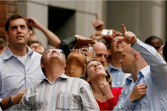 Nhận định chứng khoán 12/12: Chờ đợi phản ứng của VN-Index tại hỗ trợ MA20