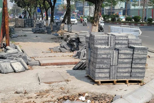 Nóng: Hà Nội yêu cầu không cấp phép thi công đào đường, vỉa hè giai đoạn cuối năm