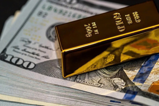 Giá vàng có thể biến động mạnh trong tuần tới, nhưng chuyên gia vẫn nhìn thấy cơ hội mua vào