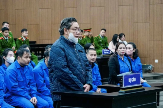 Cựu Phó chánh án Tòa cấp cao phủ nhận lời khai cấp dưới hối lộ 80 triệu đồng