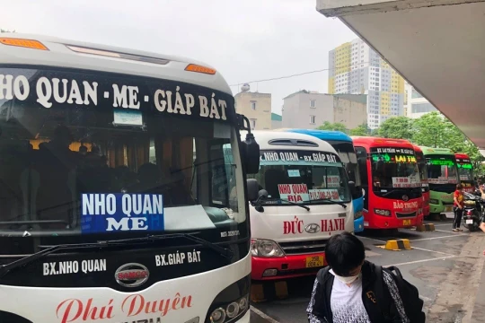 Siết giá vé xe khách cuối năm: Không niêm yết đủ, không cho xuất bến