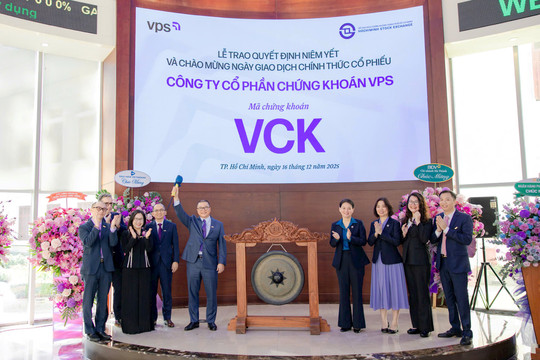 Chứng khoán VPS chính thức niêm yết trên HoSE với mã VCK