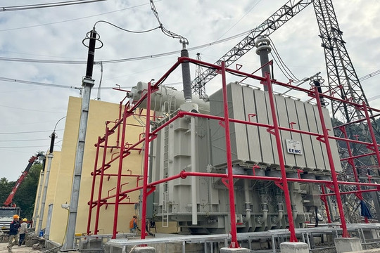 Trạm biến áp 500kV quan trọng tại Phú Thọ được tăng gấp đôi công suất