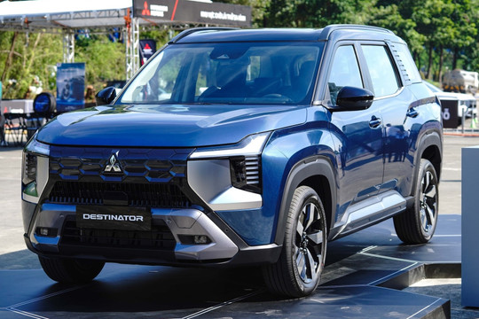 Mẫu SUV cỡ C vừa ra mắt thị trường Việt 7 ngày đã có 2.000 đơn đặt hàng: Đến từ thương hiệu Nhật Bản, thực dụng nhưng công nghệ vượt trội, giá 739 triệu