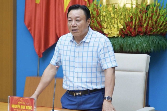 Giáo sư ngành Y học đầu tiên của tỉnh Phú Thọ: Đang là Phó Chủ tịch UBND tỉnh, sở hữu bằng Thạc sĩ kinh tế, cử nhân ngôn ngữ Anh