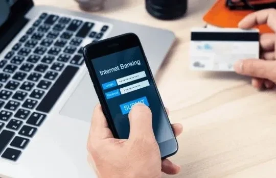 Một ngân hàng thu phí 150.000 đồng/tháng với tài khoản không phát sinh giao dịch trong 1 năm