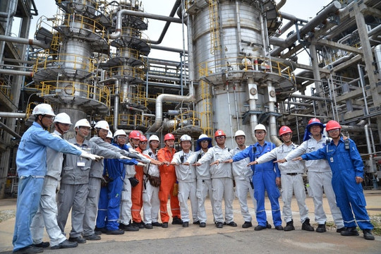 Đại gia lọc hóa dầu đặt mục tiêu mỗi nhân sự mang về 6,5 tỷ đồng doanh thu, nhận lương gần 500 triệu