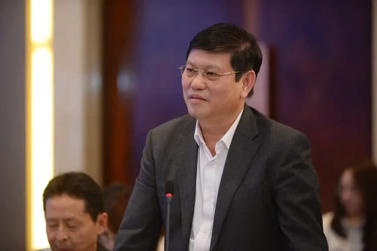 Việt Nam dự kiến cho người dân chọn nhà cung cấp điện từ 2027: Sếp EVN cảnh báo cần hết sức thận trọng, vì sao?