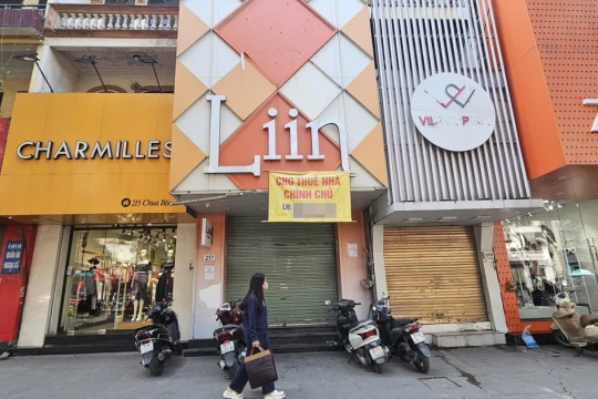 Cảnh nhà mặt phố cho thuê tại 'đất vàng' Hà Nội ế khách dịp cuối năm