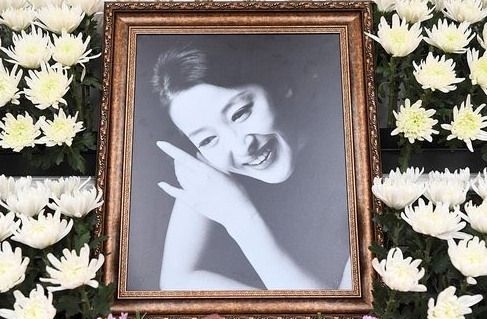 Ngôi sao của phim truyền hình nổi tiếng qua đời