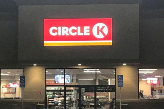 Lừa đảo ngay tại Circle K: Hàng nghìn người sập bẫy ATM tiền số, cảnh sát bất lực