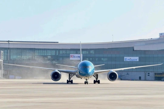 Hành khách đặc biệt trên chuyến bay đầu tiên đưa sân bay Long Thành 16 tỷ USD vào khai thác