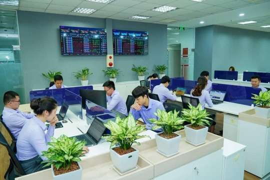 Một CTCK vừa bị thu hồi giấy phép kinh doanh chứng khoán phái sinh