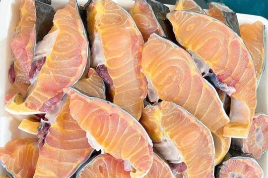 Ra chợ là cháy hàng, loại 'cá không xương' này ngày càng được người Việt săn lùng dù giá cao