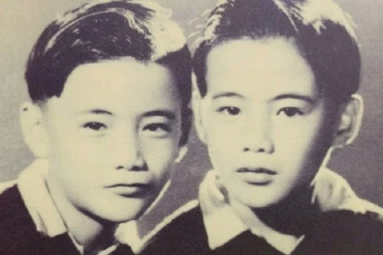 Cặp nhạc sĩ song sinh duy nhất lịch sử Việt Nam được nhận giải thưởng Nhà nước, sở hữu 7 ca khúc lọt top 'hay nhất thế kỷ'