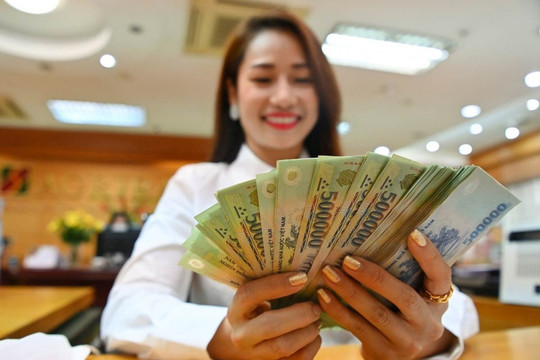 Một doanh nghiệp tại Việt Nam thưởng Tết cho nhân viên 350 triệu đồng/người