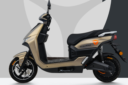 Giá chưa tới 23 triệu đồng, mẫu xe điện này gây chú ý với động cơ 3.200W, đi tới 150 km/lần sạc