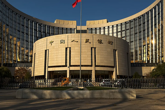 Trung Quốc ra quyết định về lãi suất giữa lúc thị trường BĐS lao đao, kinh tế đối mặt nhiều sức ép