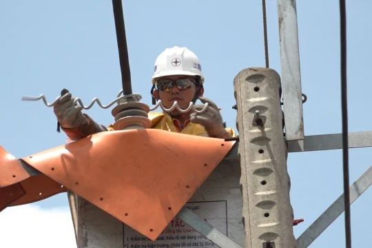 Đảm bảo cung cấp điện tại TP.HCM dịp lễ, tết 2026