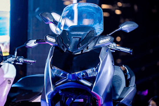 Giá từ 69 triệu, 'vua xe ga' 155cc mới của Yamaha chào sân Việt Nam, sẵn sàng 'đấu' Honda SH160i