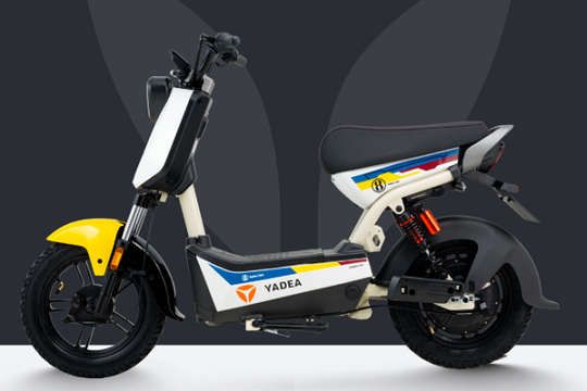 Xe điện gọn nhẹ, dễ lái giá hơn 12 triệu: Giảm xóc êm, pin dùng 2–3 ngày, giới trẻ mê tít