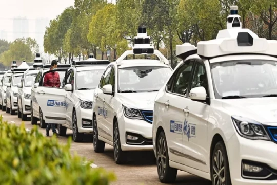 Trung Quốc 'bật đèn xanh' xe tự lái cấp độ 3: Gần 270.000 xe không cần chạm vô-lăng dự kiến bán ra từ năm 2026