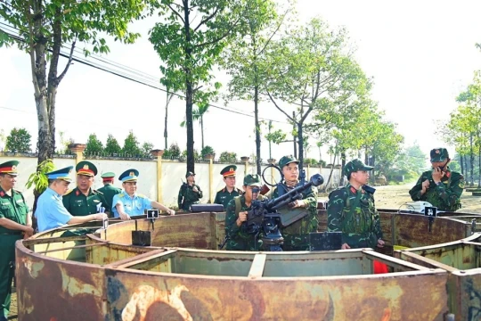 Phó Thủ tướng Thường trực Nguyễn Hòa Bình và Đại tướng Phan Văn Giang nhận thêm nhiệm vụ