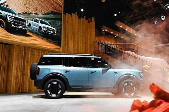 Ford bán mẫu SUV điện đàn ông Việt sẽ thích, giá chỉ hơn 800 triệu: Mạnh tới 445 mã lực, chạy xa 650km/1 lần sạc, trang bị tới 30 camera và cảm biến rất an toàn