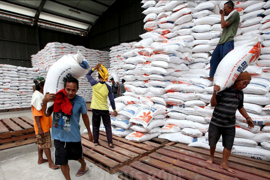 Nền kinh tế số 1 Đông Nam Á gạt phăng đề xuất nhập khẩu 381.000 tấn gạo năm tới, Việt Nam thắng đẹp Thái Lan